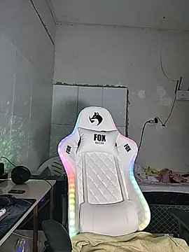 dani123unica online show from 12-18-25, 10:30