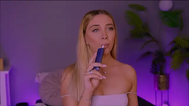 Jessielle online show from 11-11-25, 02:01