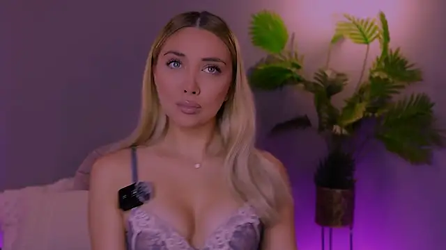 Jessielle online show from 11-20-25, 08:37