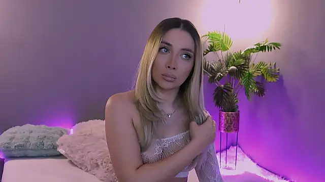 Jessielle online show from 03-28-26, 05:14