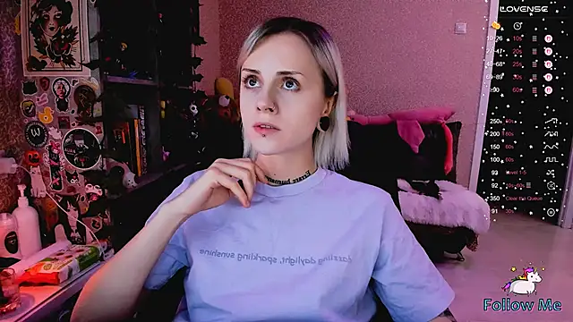 NaniMoore online show from 01-09-26, 08:05