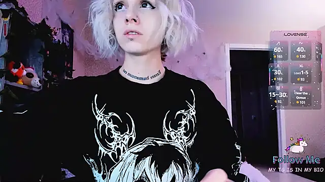 NaniMoore online show from 11-30-25, 08:42