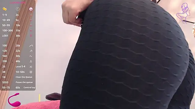 Thayssa ross online show from 11-21-25, 03:11