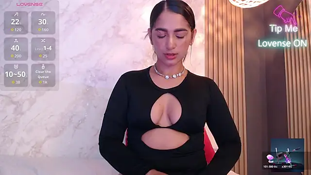 Thayssa ross online show from 07-18-26, 07:55