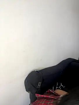 Dulce-diosa online show from 11-13-25, 09:19