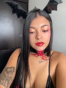 Dulce-diosa online show from 10-12-25, 08:21