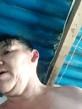 clarita 01 online show from 12-14-25, 12:22