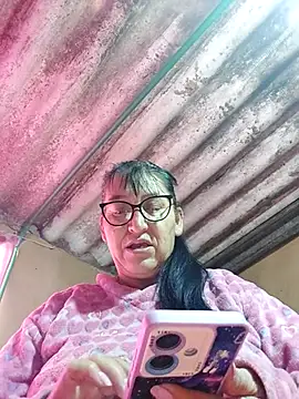 clarita 01 online show from 11-08-25, 11:14