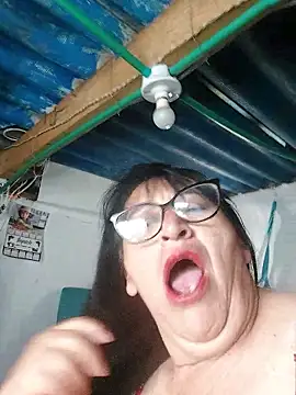 clarita 01 online show from 01-18-26, 01:58