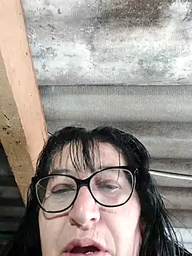 clarita 01 online show from 10-30-25, 11:19