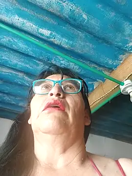 clarita 01 online show from 02-04-26, 01:06