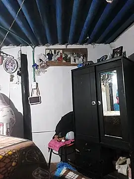 clarita 01 online show from 07-18-26, 10:24
