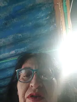 clarita 01 online show from 02-13-26, 01:00