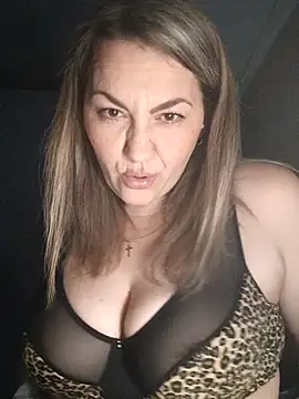 Ant0nina online show from 02-25-25, 10:20