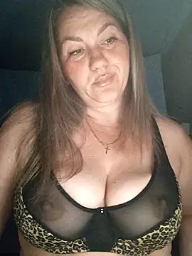 Snapshot of Ant0nina chatting on 06-15-26, 10:31 Ant0nina online show from 06-15-26, 10:31
