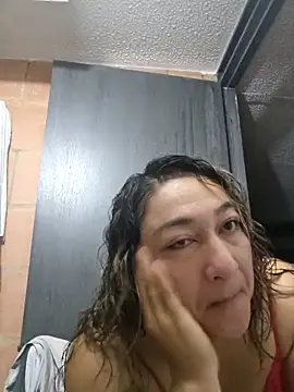 Snapshot of kitty_84 chatting on 02-02-26, 10:03 kitty 84 online show from 02-02-26, 10:03