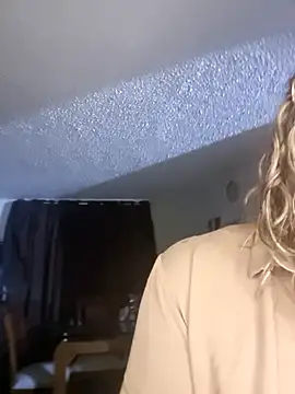 kitty 84 online show from 11-20-25, 09:21