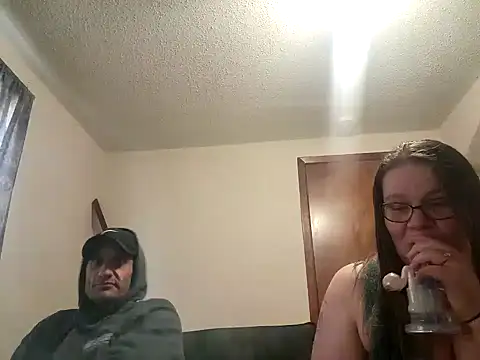 jdrizzle8699 online show from 12-12-24, 09:04