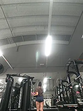 Snapshot of _vaness chatting on 03-06-25, 05:46 vaness online show from 03-06-25, 05:46