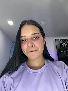 Snapshot of _vaness chatting on 09-23-25, 06:09 vaness online show from 09-23-25, 06:09