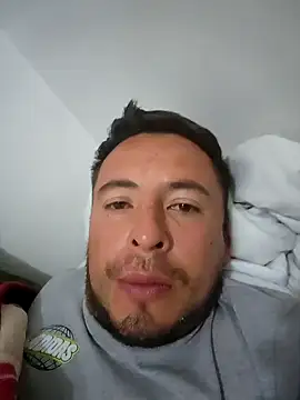 Kingkushflow online show from 11-17-25, 05:22