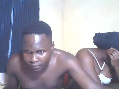 Dark Queenchocolate online show from 10-18-25, 08:33