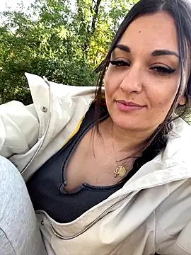 AlexandraRand online show from 10-22-25, 09:31