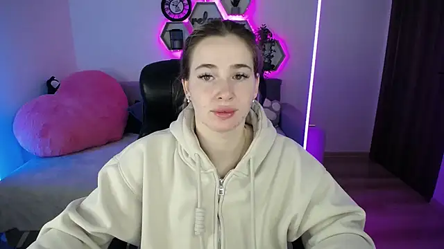 SabrinViolet online show from 02-03-26, 09:14