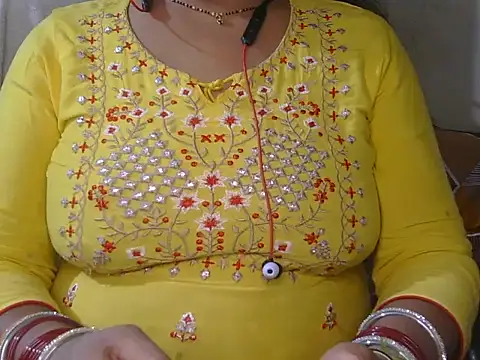 Cute Ruhi99 online show from 02-26-26, 07:52