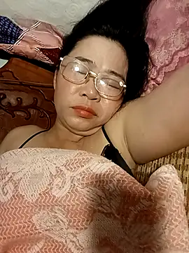 Snapshot of Sexy-asslove90 chatting on 09-28-25, 06:59 Sexy-asslove90 online show from 09-28-25, 06:59