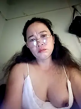 Snapshot of Sexy-asslove90 chatting on 10-06-25, 07:25 Sexy-asslove90 online show from 10-06-25, 07:25