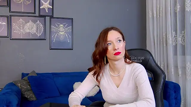 AnneHove online show from 12-01-25, 04:46