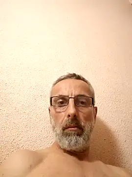 Snapshot of justinont76 chatting on 03-16-26, 11:40 justinont76 online show from 03-16-26, 11:40