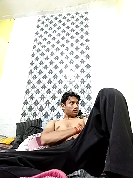 Snapshot of Indiandaddy11 chatting on 11-02-25, 05:07 Indiandaddy11 online show from 11-02-25, 05:07