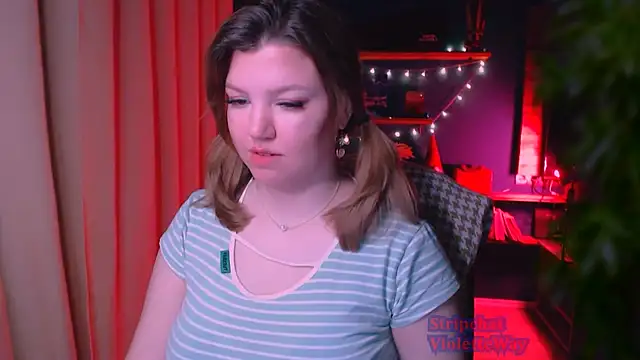 VioletteWay online show from 02-14-25, 03:58