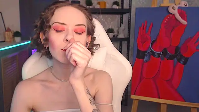 FascinatingEyess online show from 01-11-26, 04:25