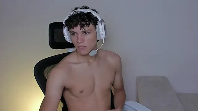 laurent nova online show from 09-10-25, 07:35