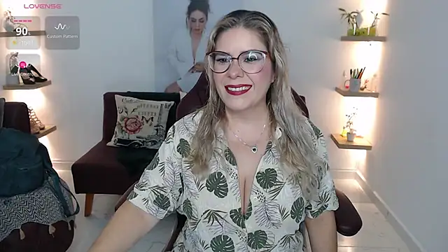 zehra sanem online show from 06-10-26, 07:15