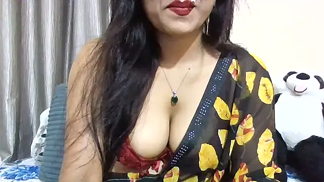 Queenhimanshi online show from 05-26-26, 07:17
