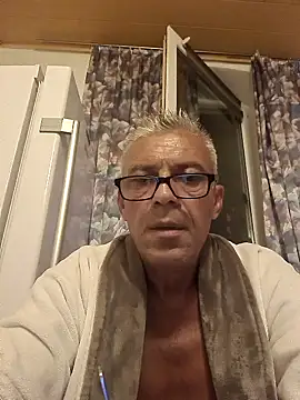 Picolo4111 online show from 09-14-25, 03:07