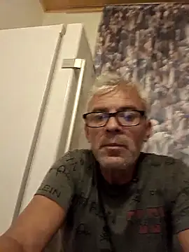 Picolo4111 online show from 10-01-25, 06:12