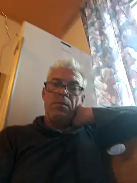 Picolo4111 online show from 10-10-25, 01:23