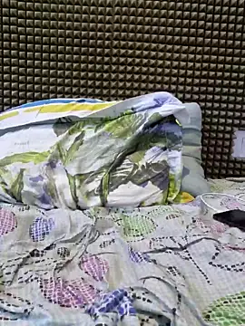 Snapshot of mykecockslong chatting on 02-21-26, 12:18 mykecockslong online show from 02-21-26, 12:18