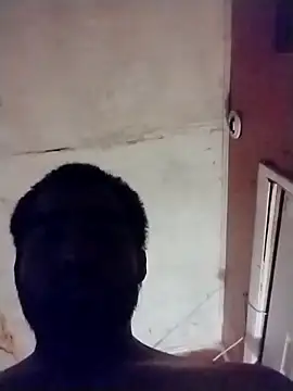 Snapshot of brownfeet chatting on 03-17-25, 04:08 brownfeet online show from 03-17-25, 04:08