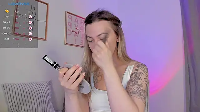 damn cutie online show from 12-19-25, 04:42