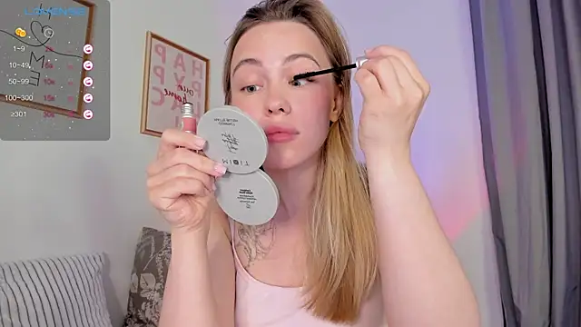 damn cutie online show from 10-21-25, 04:50