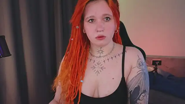 Snapshot of The_Full_Red_Moon chatting on 09-13-25, 08:36 The Full Red Moon online show from 09-13-25, 08:36