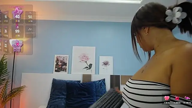Snapshot of katy_ruiz chatting on 04-25-26, 03:53 katy ruiz online show from 04-25-26, 03:53