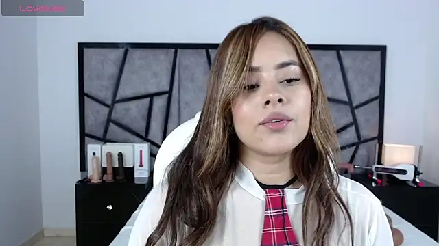 katy ruiz online show from 03-04-25, 04:38