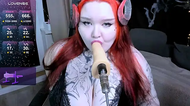 Gotic Pie online show from 11-20-25, 03:12